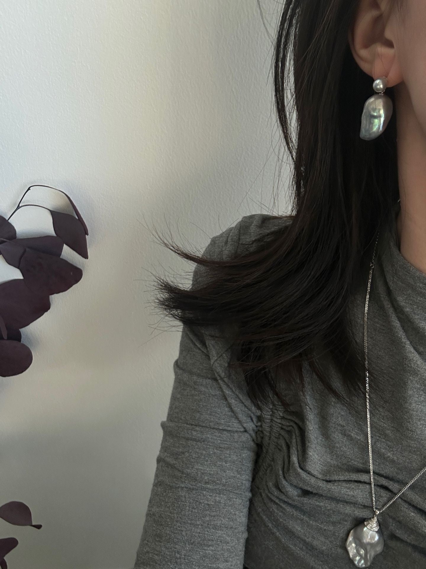 Gray Baroque Pearl Earrings | Freshwater and Saltwater Pearl Drop Design