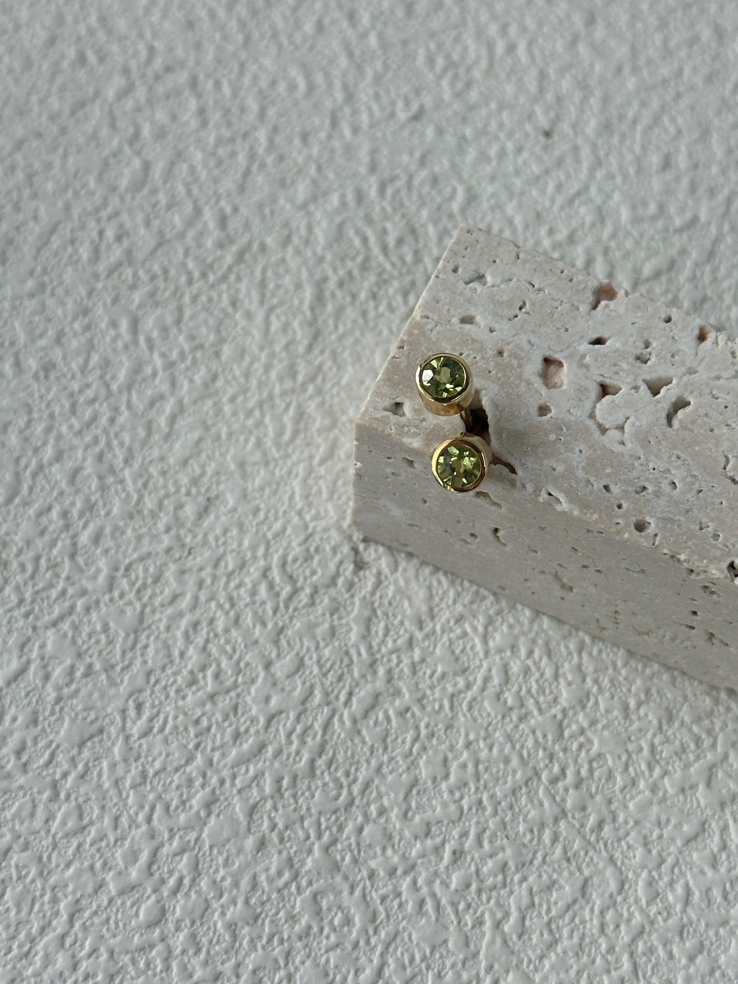 Natural Peridot Stud Earrings – High Clarity, Fine Cut – 18K Gold-Plated Sterling Silver
