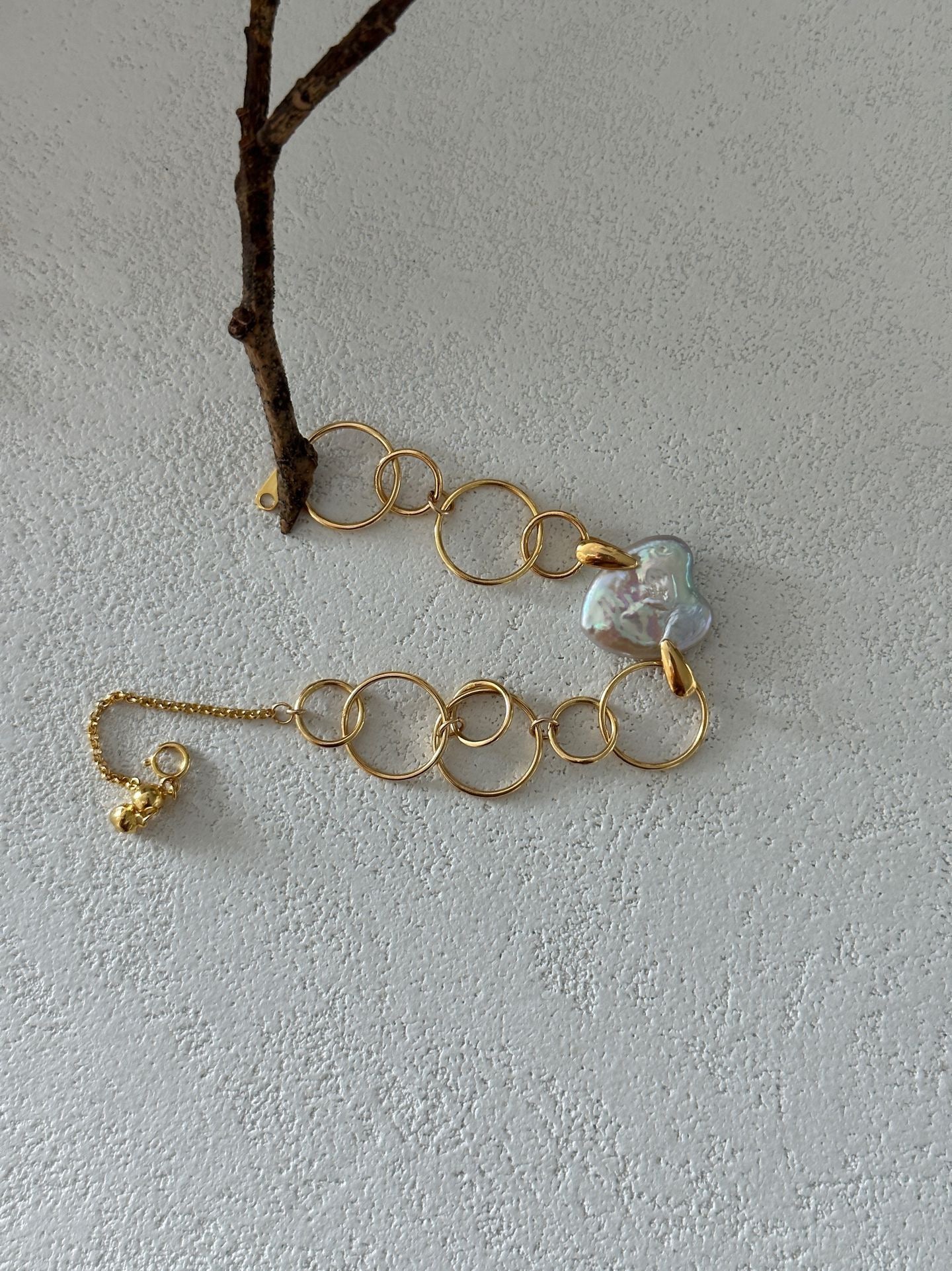 Geometric Circle & Heart Bracelet | 18K Gold-plated Silver | 13+5cm Adjustable