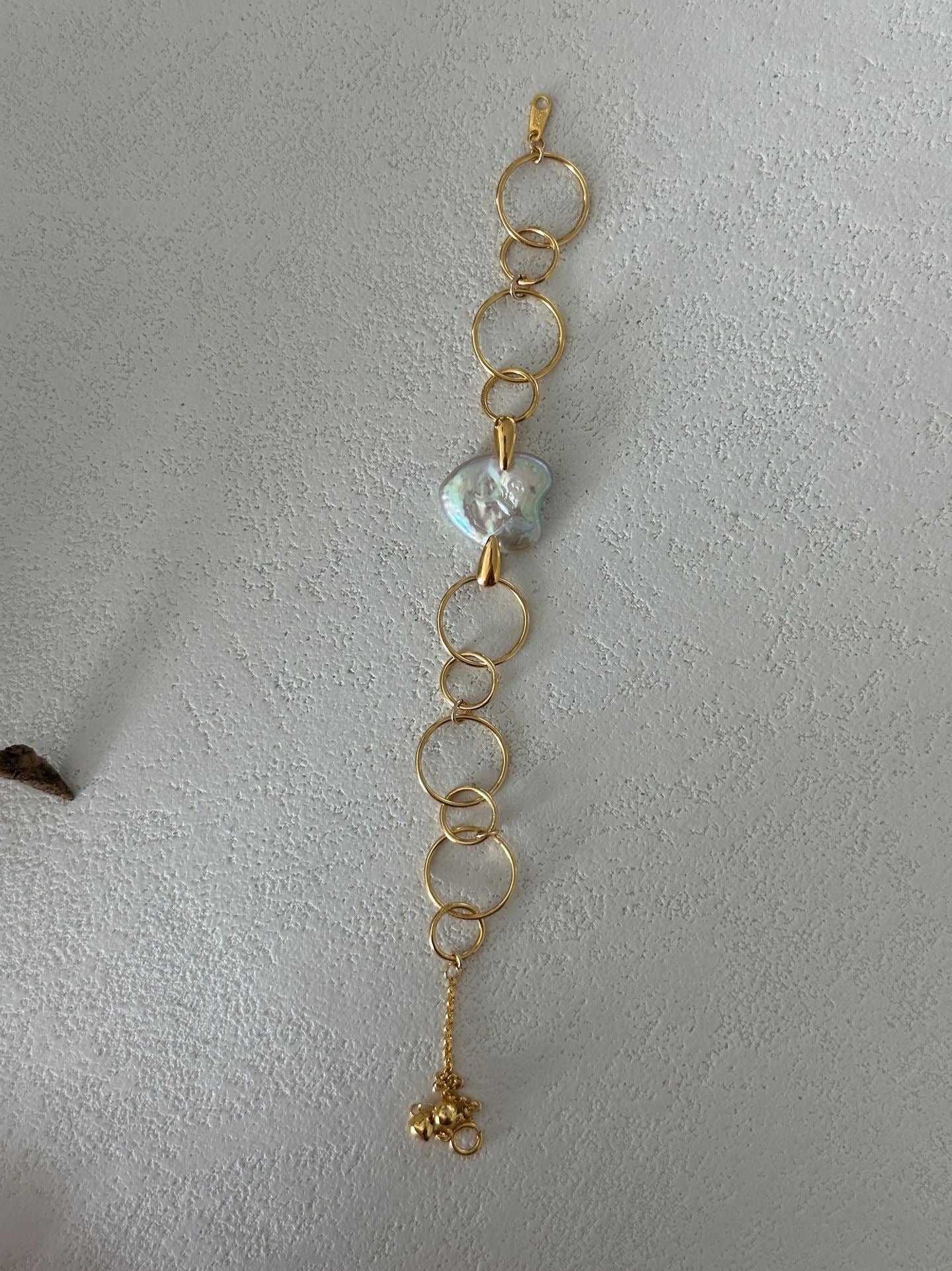 Geometric Circle & Heart Bracelet | 18K Gold-plated Silver | 13+5cm Adjustable