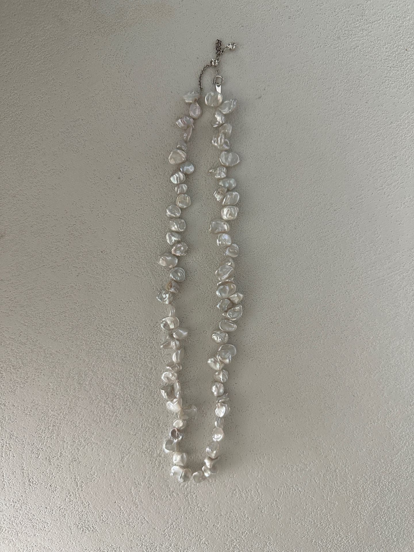 Freshwater Keshi Pearl Necklace – 39+5cm Adjustable Chain with Sterling Silver Clasp & Extender