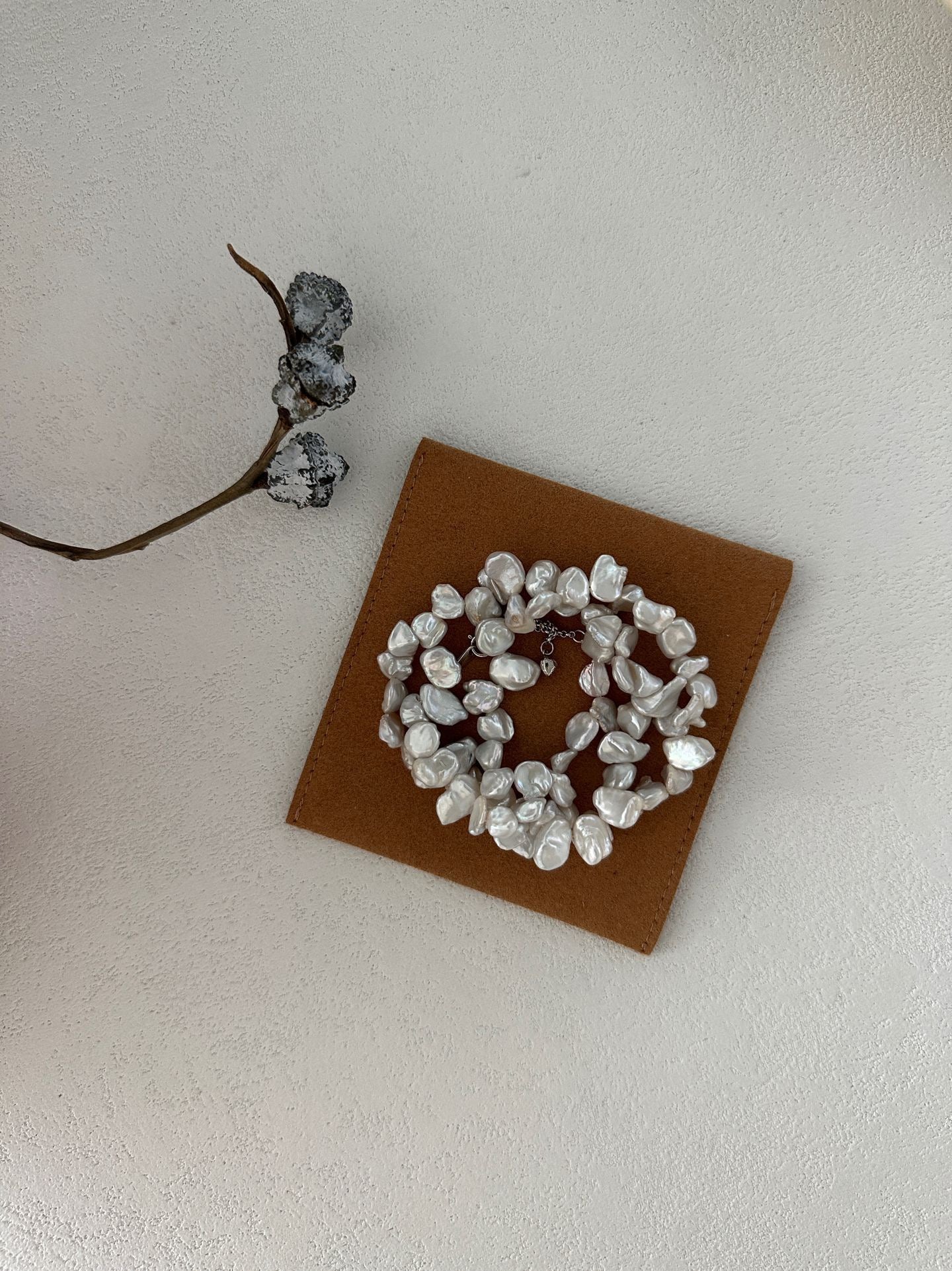 Freshwater Keshi Pearl Necklace – 39+5cm Adjustable Chain with Sterling Silver Clasp & Extender