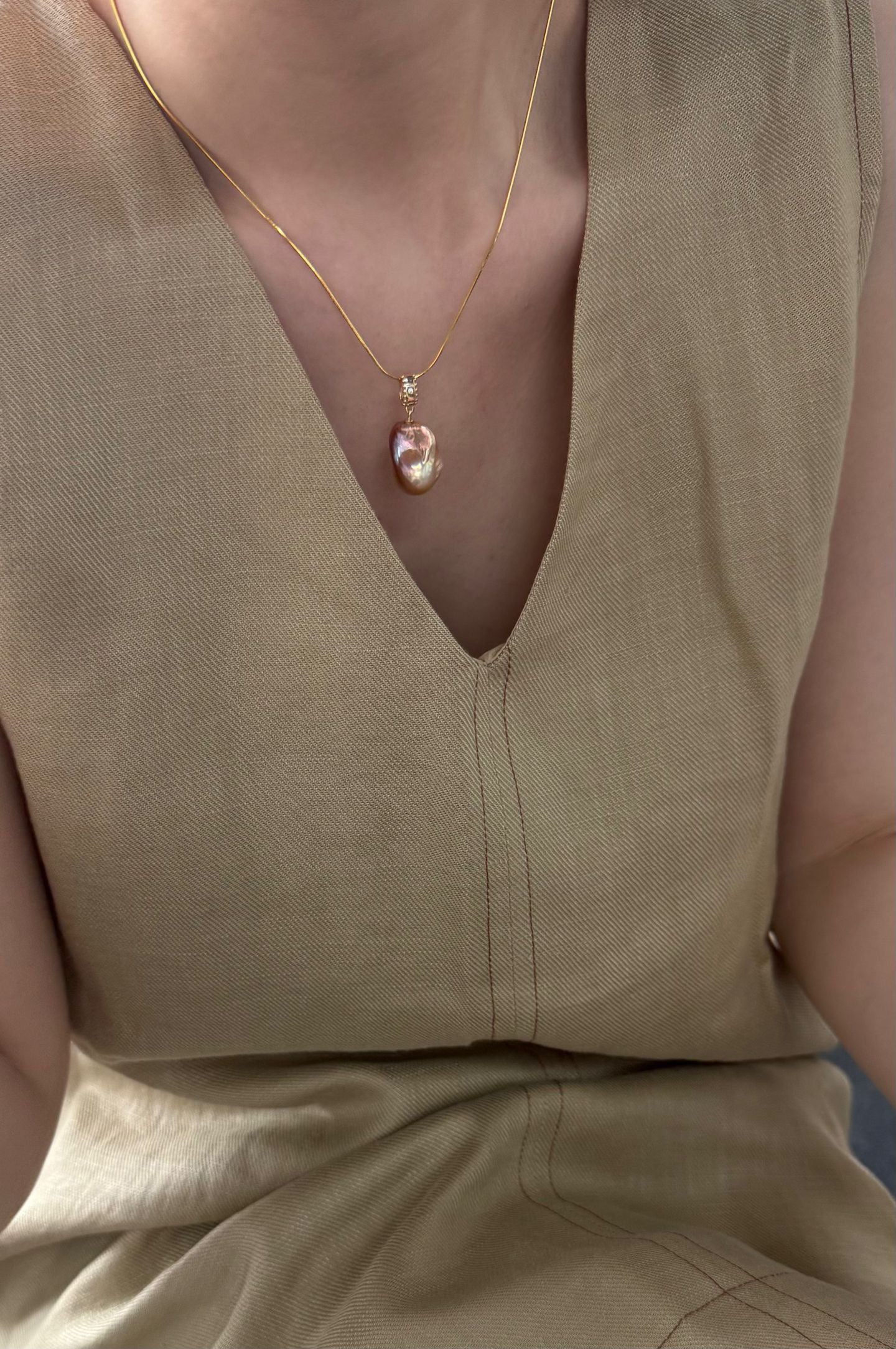 Detachable Baroque Pearl Necklace – 18K Gold Plated 925 Silver, Iridescent Mini Pearl Pendant, CZ Clasp, French Minimalist Jewelry