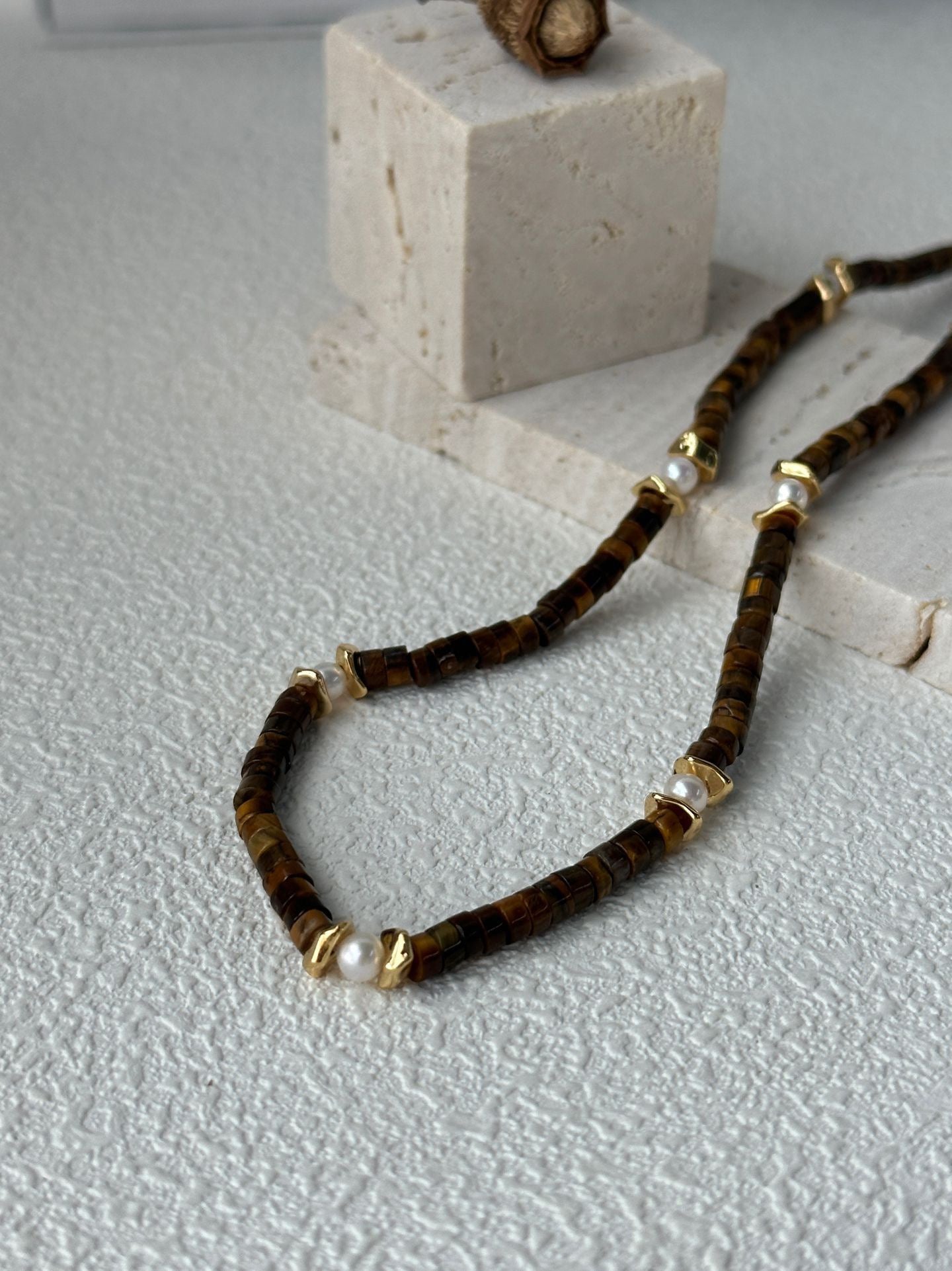 Caramel Tiger Eye & Pearl Necklace for Early Autumn | 16‘’ Adjustable | 18K Gold Vermeil Clasp & Copper Gold-Plated Accents