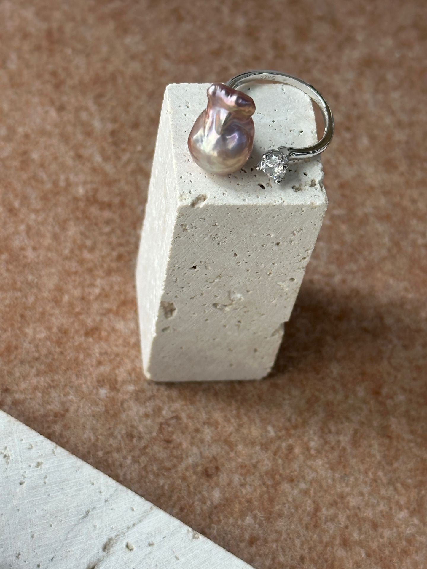 Zircon & Iridescent Baroque Open Ring | Adjustable