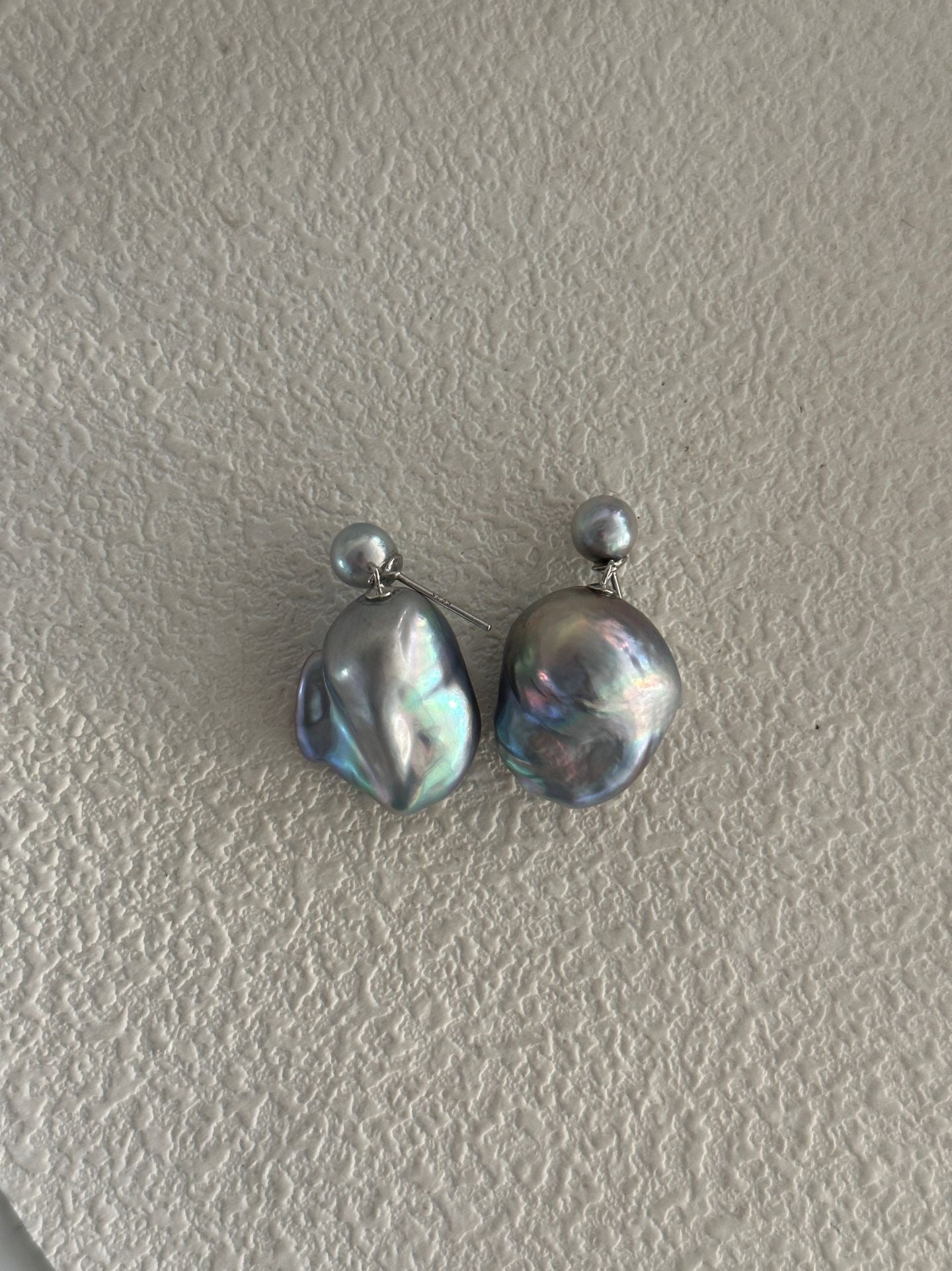 Gray Baroque Pearl Earrings | Freshwater and Saltwater Pearl Drop Design