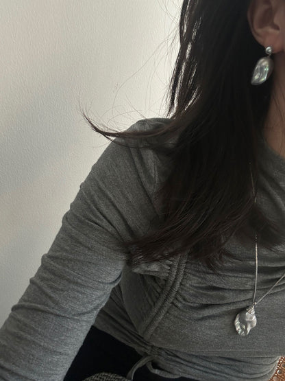 Gray Baroque Pearl Necklace | Silver-plated White Gold | 45cm+5cm Adjustable