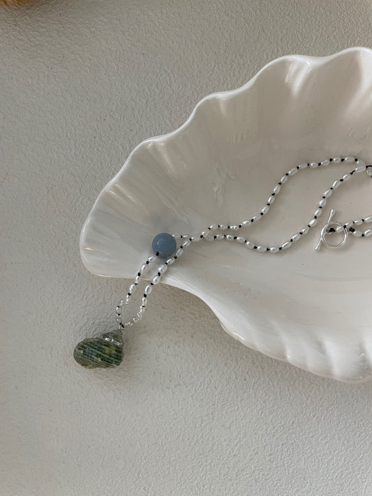 Natural Sea Shell & Blue Chalcedony Necklace – Handmade Seed Pearl Jewelry, Coastal Boho Style