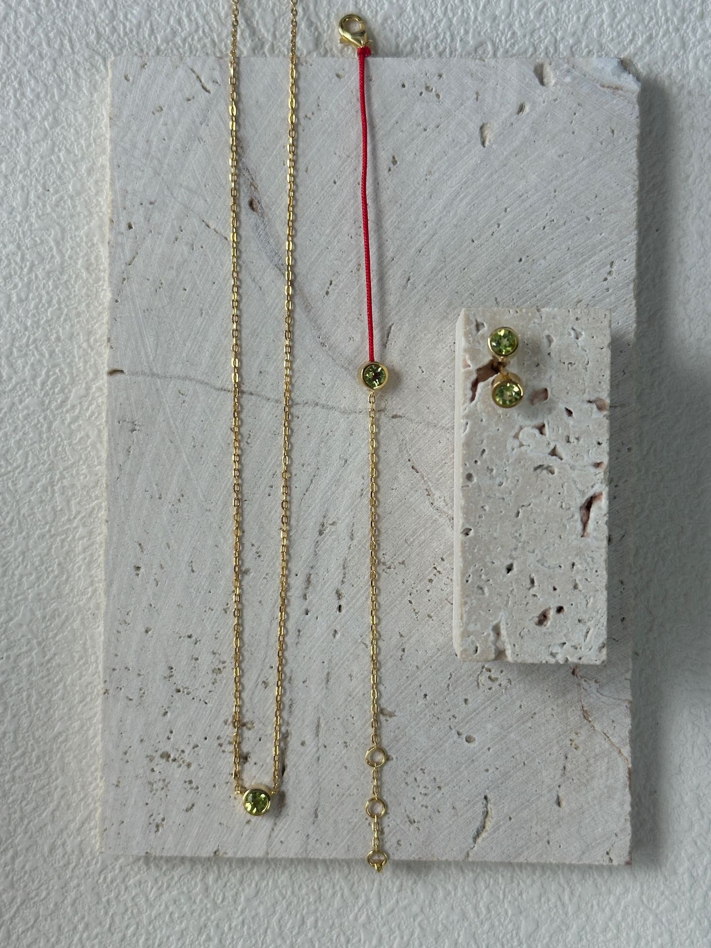 Natural Peridot Necklace – High Clarity, Fine Cut – 18K Gold-Plated 925 Sterling Silver, 40–45cm Adjustable