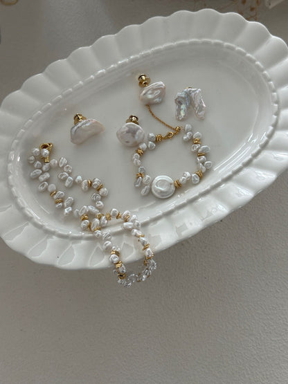 Keshi Baroque Pearl Bracelet | 18K Gold-Plated Silver Clasp & Gold-Plated Copper