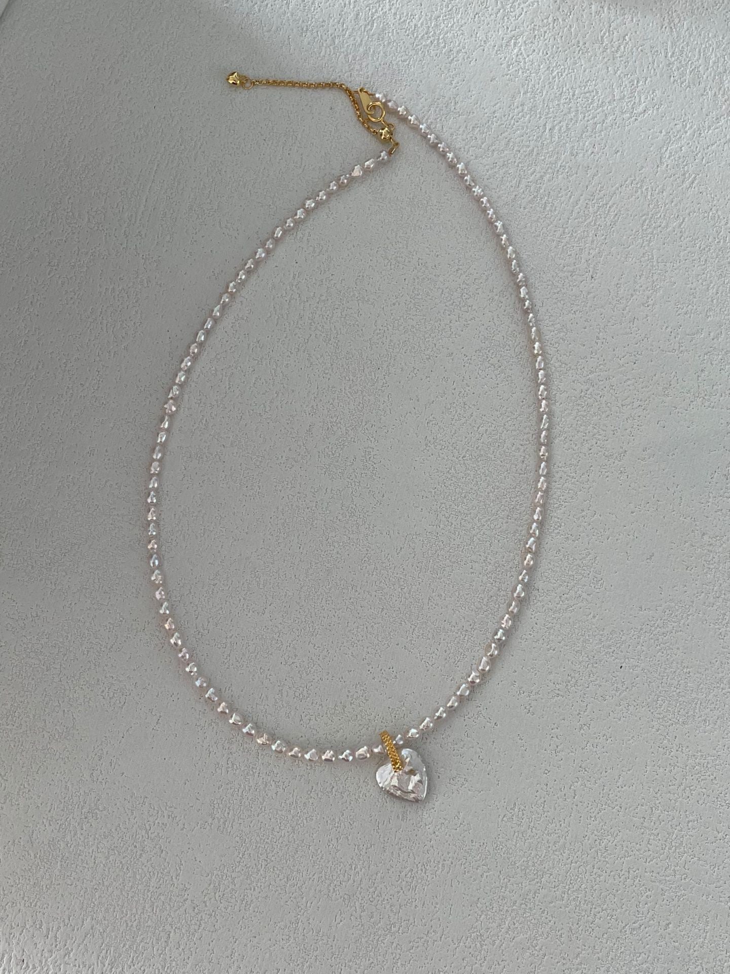 Sakura Pink Seed Bead Necklace with Detachable Heart-Shaped Baroque Pearl Pendant | 18K Gold Vermeil | 39+5cm Adjustable