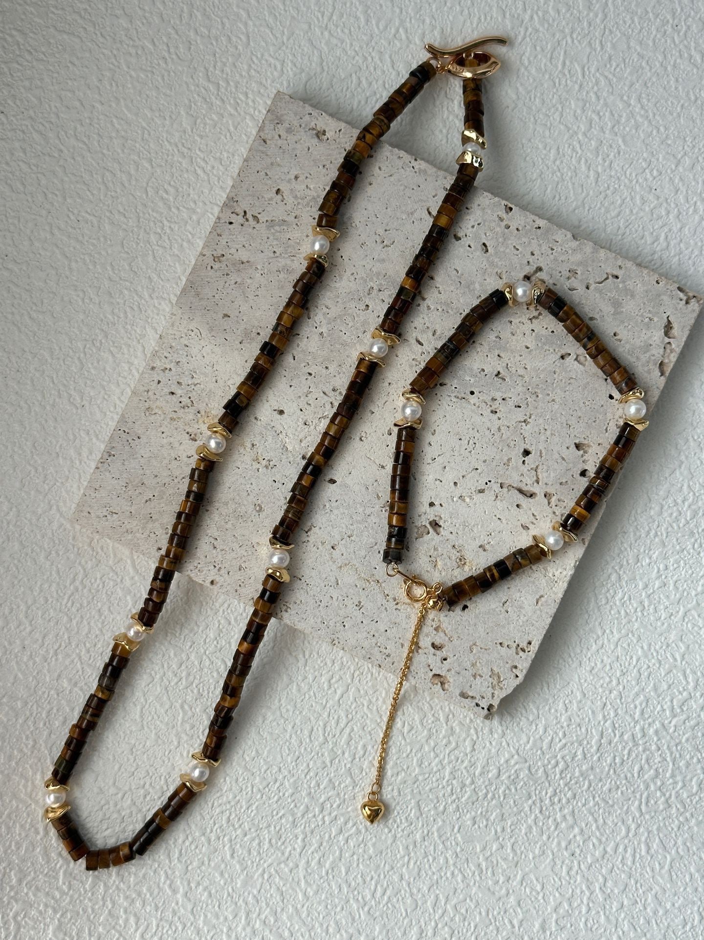 Caramel Tiger Eye & Pearl Necklace for Early Autumn | 16‘’ Adjustable | 18K Gold Vermeil Clasp & Copper Gold-Plated Accents