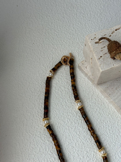 Caramel Tiger Eye & Pearl Necklace for Early Autumn | 16‘’ Adjustable | 18K Gold Vermeil Clasp & Copper Gold-Plated Accents