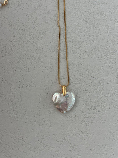 Heart-Shaped Freshwater Pearl Necklace | 50cm Gold Chain | Silver Gold-plated Heart Clasp