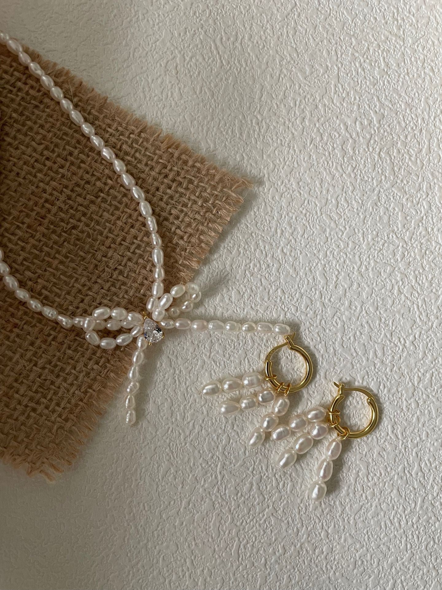 Baroque Pearl Rain Drop Earrings | 18K Gold | Elegant Dangle Jewelry