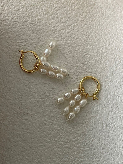 Baroque Pearl Rain Drop Earrings | 18K Gold | Elegant Dangle Jewelry