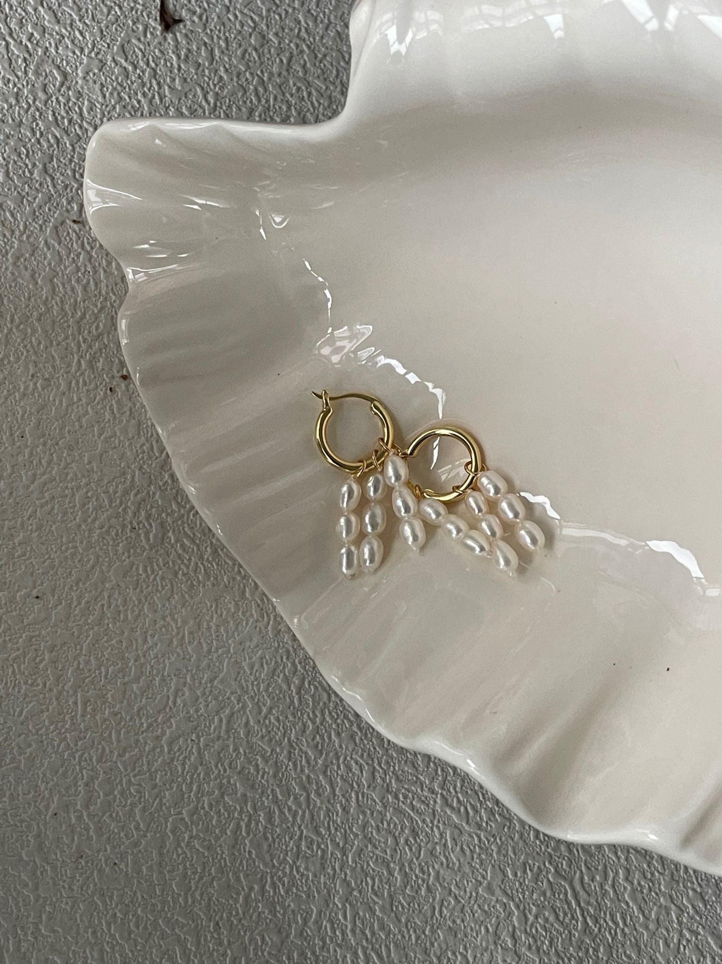 Baroque Pearl Rain Drop Earrings | 18K Gold | Elegant Dangle Jewelry