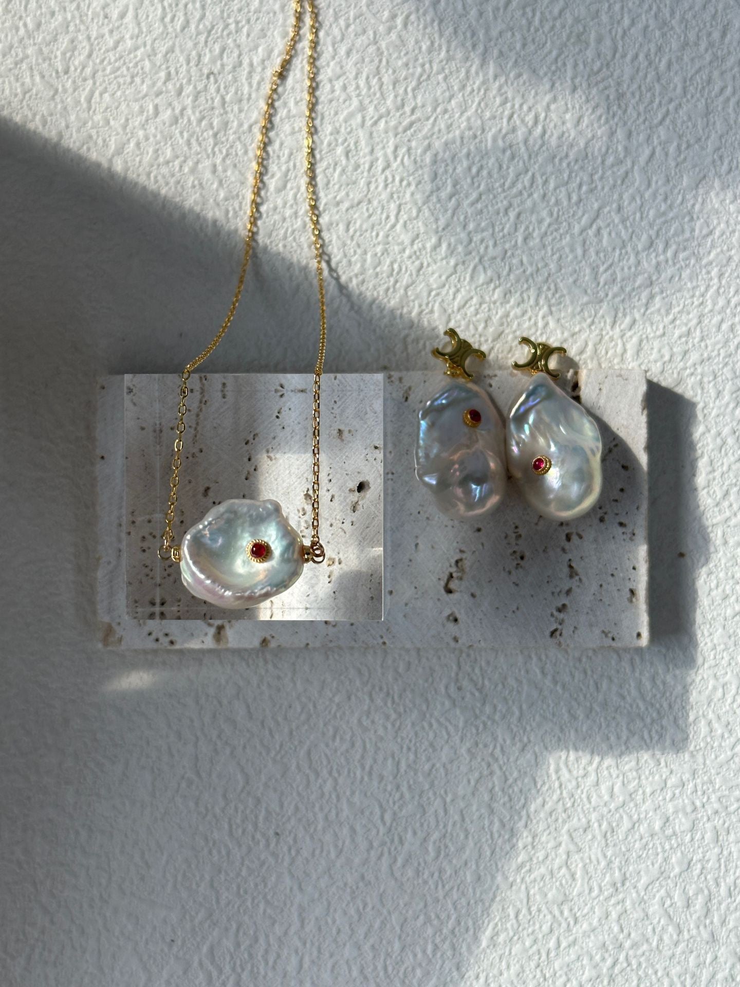 Petal Pearl Pendant Necklace with Ruby Inlay | 18K Gold-Plated Silver Chain