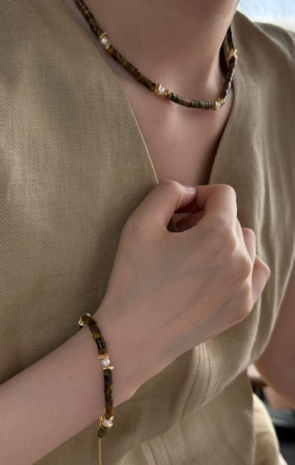 Caramel Tiger Eye & Pearl Bracelet | 14.5 + 5 cm Adjustable | Silver 18K Gold-Plated Clasp & Copper Gold-Plated Accents