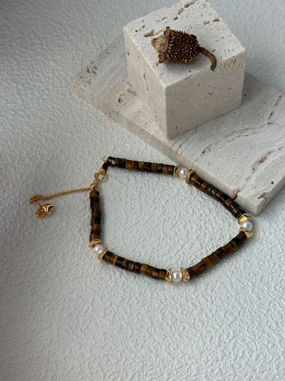 Caramel Tiger Eye & Pearl Bracelet | 14.5 + 5 cm Adjustable | Silver 18K Gold-Plated Clasp & Copper Gold-Plated Accents