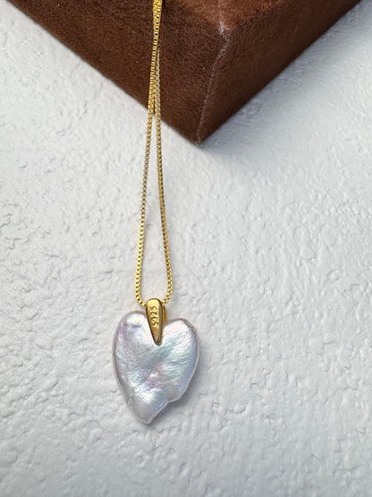 Heart-Shaped Freshwater Pearl Necklace | 50cm Gold Chain | Silver Gold-plated Heart Clasp