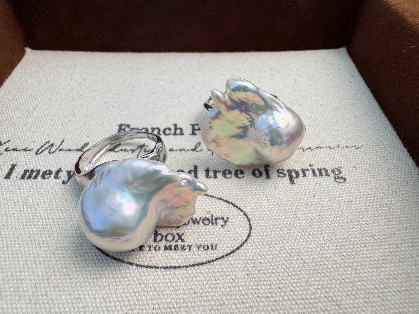 Adjustable Baroque Pearl Ring in S925 Silver – Custom Fish Tail Statement Jewelry