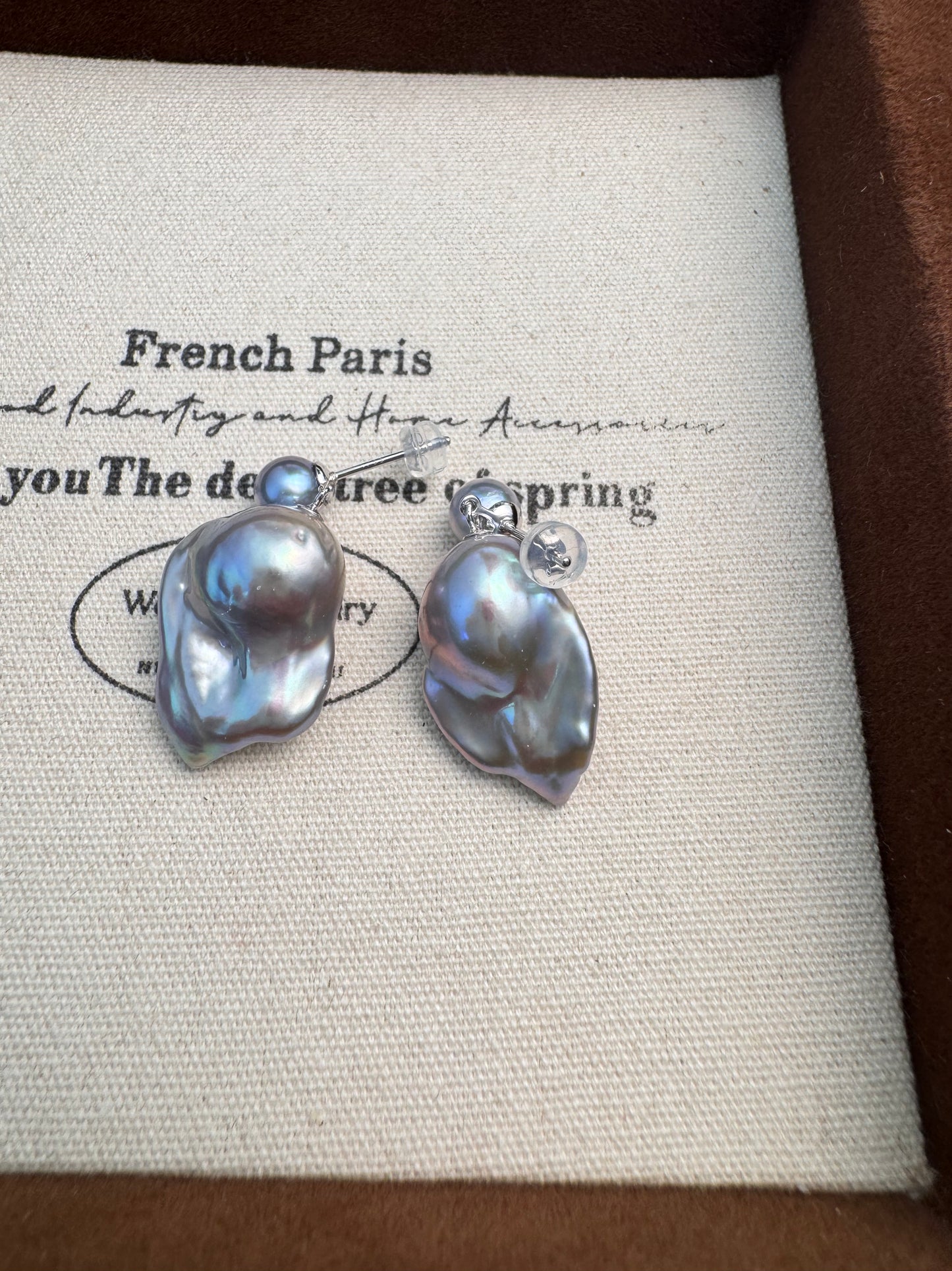 Gray Baroque Pearl Earrings | Freshwater and Saltwater Pearl Drop Design